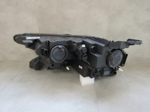 Lampa przód Citroen DS3 DS 3 CROSSBACK ZWYKŁA 18- RH 98200840580