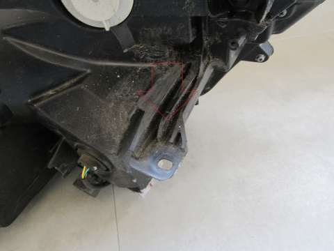 LAMPA PRZÓD TOYOTA RAV4 IV 4 LIFT LED 15-18 LH