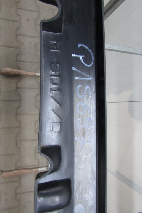 Listwa progowa lewa BMW 1 F40 19- Maxton Design M135i 128 ti