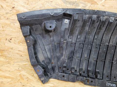 Osłona płyta podłoga zderzaka pod zderzak przód Mercedes EQC N293 293 W293 19-23