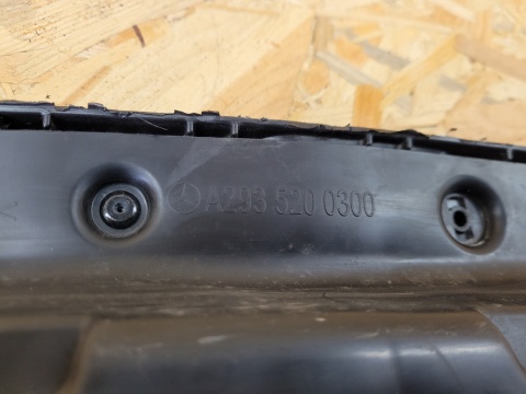 Osłona płyta podłoga zderzaka pod zderzak przód Mercedes EQC N293 293 W293 19-23