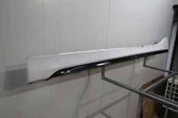 Listwa progowa lewa BMW 1 F40 M Pakiet 19-