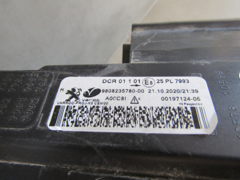 Lampa przód Peugeot Expert 3 III KSENON NIESKRĘTNY 16-23 RH 9808235780