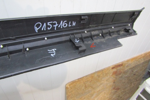 Listwa progowa lewa Hyundai Santa Fe IV 4 18-24