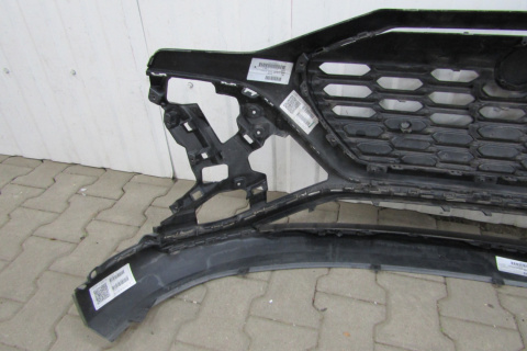 Zderzak przód przedni Audi E Tron 4KE Lift 23-