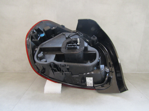 Lampa tył Citroen C3 III ZWYKŁA + LED 16- RH 9812257480