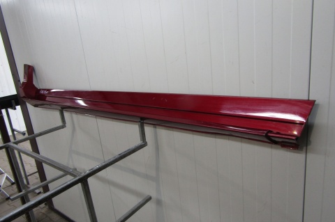 Listwa progowa prawa Ford Kuga MK2 Titanium ST 12-19