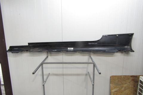 Listwa progowa prawa Mercedes C 205 Cabrio AMG 14-