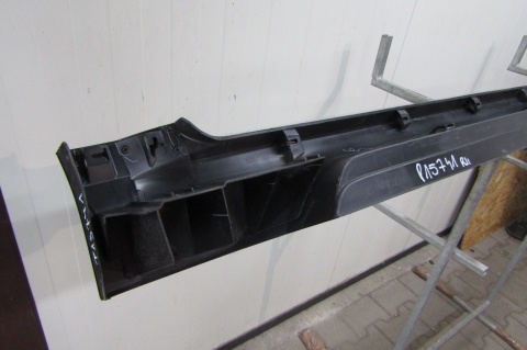 Listwa progowa prawa Mitsubshi Pajero Shogun SPORT 3 III 16-