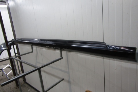 Listwa progowa lewa Audi A8 S8 S Line D4 4H 10-17 4H0 NWB