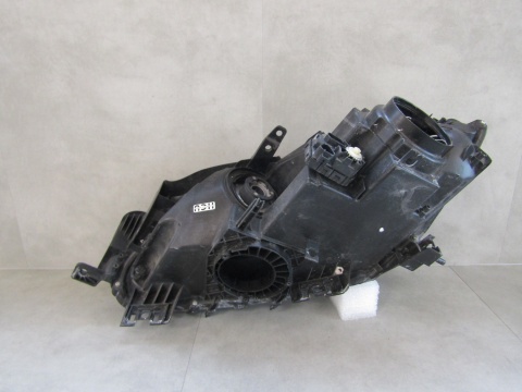 LAMPA PRZÓD MAZDA CX-7 CX 7 KSENON NIEKSRĘTNY 06-12 RH