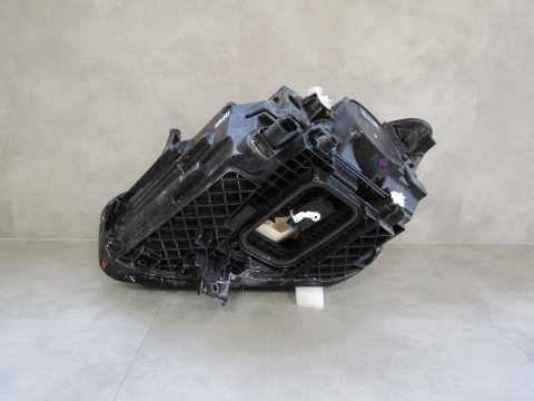 LAMPA PRZÓD MERCEDES B KLASA W247 LIFT MULTIBEAM 23- RH A2479061404