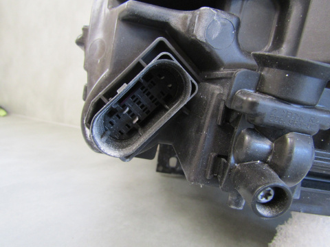 LAMPA PRZÓD MERCEDES B KLASA W247 LIFT MULTIBEAM 23- RH A2479061404