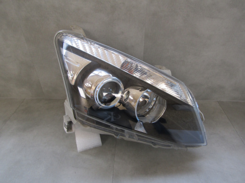 Lampa przód Isuzu D MAX 2 II ZWYKŁA SOCZEWKA 11-15 RH 100-17218R