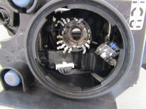 LAMPA PRZÓD JEEP GRAND CHEROKEE WK2 KSENON SKRĘTNY 13-16 LH