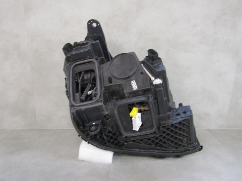 LAMPA PRZÓD MERCEDES E KLASA W213 FULL LED MULTIBEAM LH 16-20