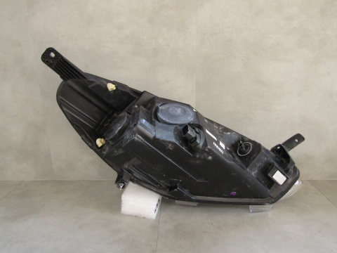 LAMPA PRZÓD FORD FIESTA MK8 SOCZEWKA LED 17-21 LH