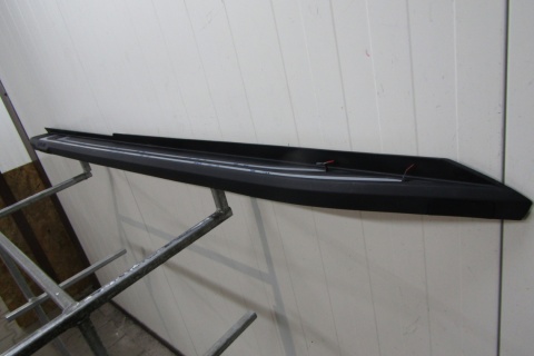 Listwa progowa prawa Toyota RAV 4 RAV4 5 V XA50 19- stopeń