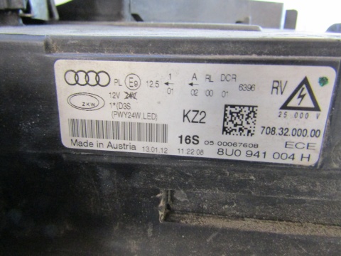 LAMPA PRZÓD AUDI Q3 8U0 KSENON NIESKRĘTNY 11-14 RH 8U0941004H