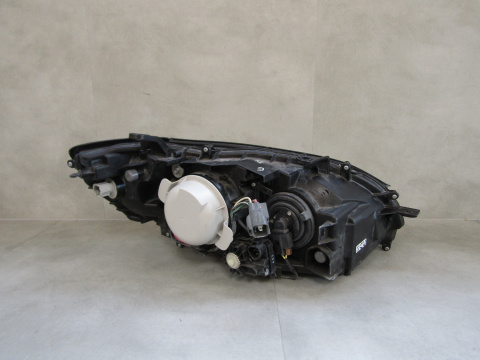 LAMPA PRZÓD SUBARU LEGACY IV OUTBACK GT ZWYKŁA SOCZEWKA JASNA 03-06 LH