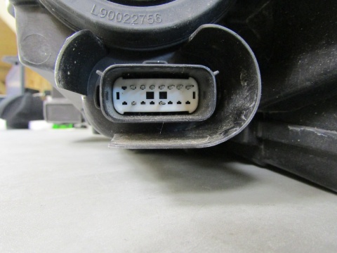 Lampa przód Ford Kuga MK3 LED RH 19-24 LV4B-13E014-CD