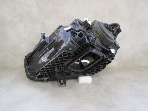 LAMPA PRZÓD MERCEDES B KLASA W247 LED LIFT PERFORMANCE RH 22- A2479061004