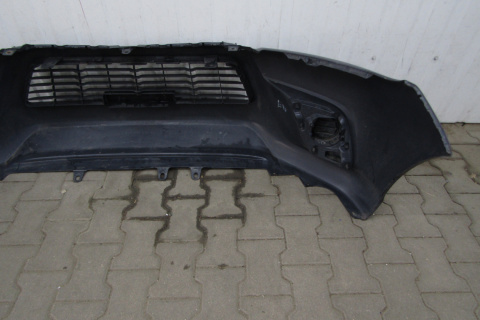 Zderzak przód przedni Toyota Hilux 8 VIII 15-18