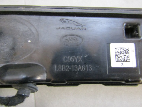 Lampa tył światło stop Land Rover Defender 2 II 20- L8B2-13A613