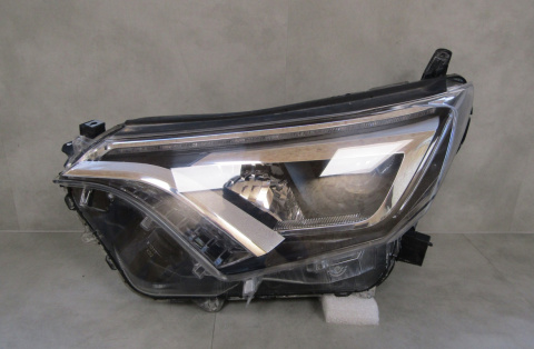 LAMPA PRZÓD TOYOTA RAV4 IV 4 LIFT LED 15-18 LH