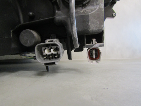 LAMPA PRZÓD TOYOTA RAV4 IV 4 LIFT LED 15-18 LH