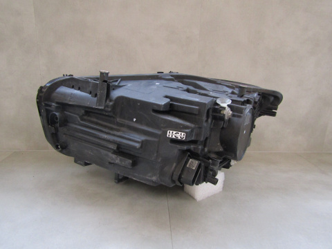 LAMPA PRZÓD MERCEDES B KLASA W247 LIFT MULTIBEAM 23- RH