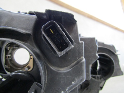 LAMPA PRZÓD TOYOTA PROACE CITY ZWYKŁA LH 19- 9835780680