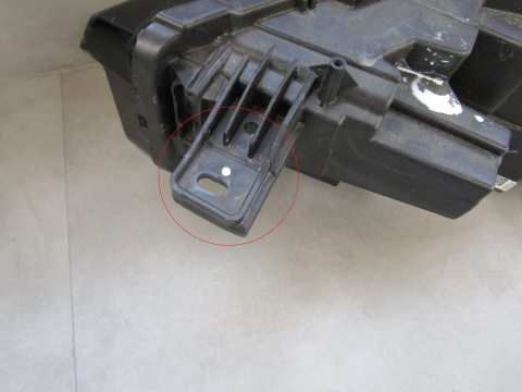 LAMPA PRZÓD FORD KUGA 3 III MK3 LIFT LED 24- RH PV4B-13E014-CE