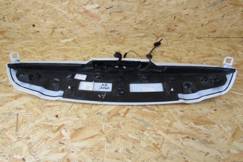 RENAULT CLIO IV SPOJLER KLAPY BAGAŻNIKA TYŁ LOTKA 960307284R