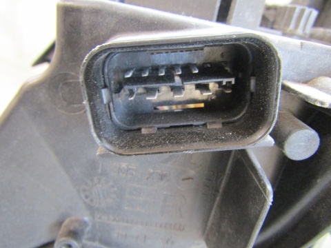 LAMPA PRZÓD BMW 3 E92 E93 06-10 KSENON NIESKRĘTNY RH 7162127-15