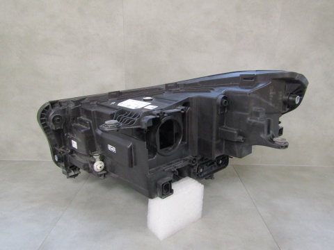 Lampa przód BMW X1 U11 FULL LED 22- RH 5A5BD48