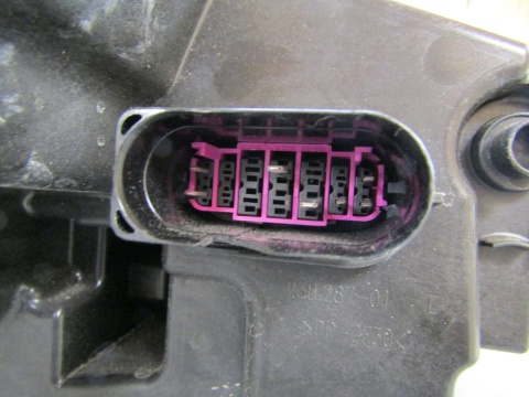Lampa przód Skoda Enyaq LED 20- LH 5LB941015F