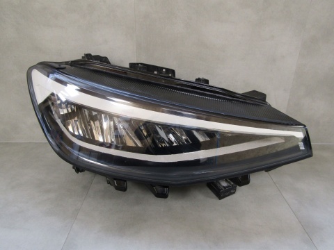 Lampa przód VW ID4 ID5 LED 20- RH 11B941006B