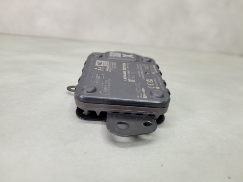 Radar sensor distronic Toyota Yaris IV 4 Cross