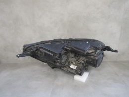 LAMPA PRZÓD FORD ECOSPORT 2 II ZWYKŁA SOCZEWKA RH 17-21 GN15-13W029-YA