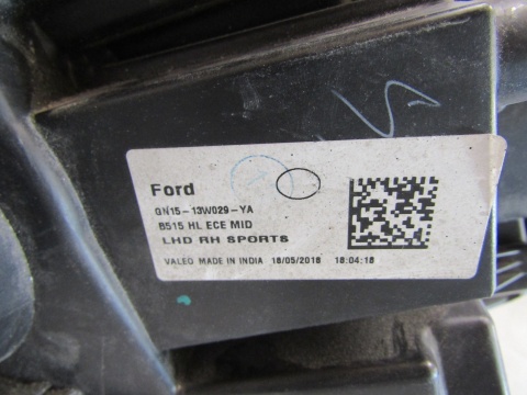 LAMPA PRZÓD FORD ECOSPORT 2 II ZWYKŁA SOCZEWKA RH 17-21 GN15-13W029-YA