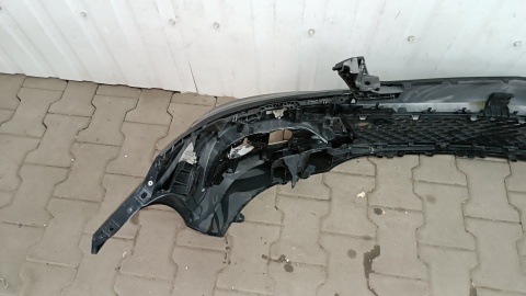 Zderzak przód Mercedes C-Klasa W204 LIFT 11-14
