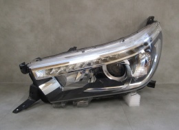 LAMPA PRZÓD TOYOTA HILUX 8 VIII LED LH 15-20
