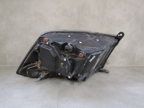 LAMPA PRZÓD DODGE RAME 1500 REBEL BLACK ZWYKŁA SOCZEWKA 13- LH