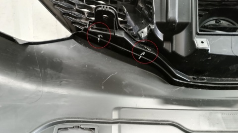 Zderzak przód przedni Nissan Qashqai 2 II 13-17 / 4x PDC NIEMALOWANY
