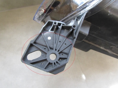 LAMPA PRZÓD TOYOTA PROACE CITY ZWYKŁA RH 19- 9835780580