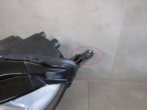 LAMPA PRZÓD FORD ECOSPORT 2 II LIFT ZWYKŁA SOCZEWKA LH 17-