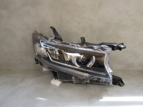 LAMPA PRZÓD TOYOTA LAND CRUISER J150 LIFT LED 18-22 RH