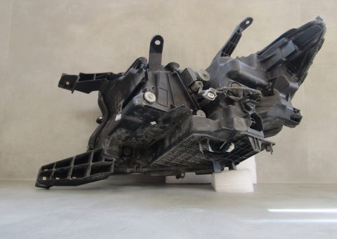 LAMPA PRZÓD TOYOTA LAND CRUISER J150 LIFT LED 18-22 RH