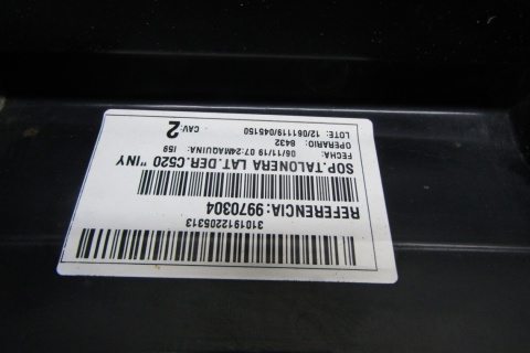 Listwa progowa prawa Ford Kuga MK2 Titanium ST 12-19